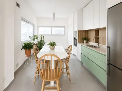 Casa 7 ambientes con 3 baños
