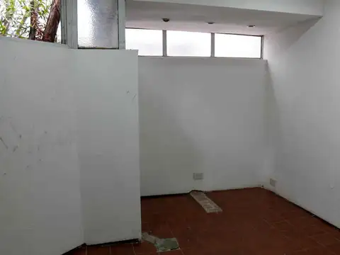 Depto Tipo Casa en Venta en Morón Norte, USD 75.000