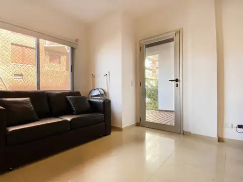 2140 - Departamento en Venta - Pinamar, Zona Centro