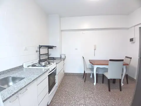 Departamento en Alquiler Temporal con 1 cocheras