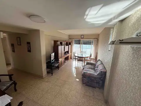 Departamento 4 ambientes con 2 baños