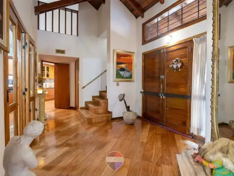 Casa en Venta de 5 dormitorios