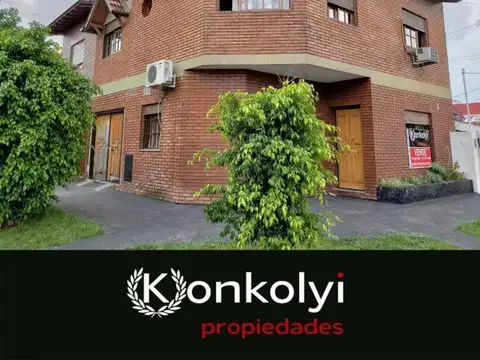 DUPLEX 4 AMBIENTES CON COCHERA DOBLE