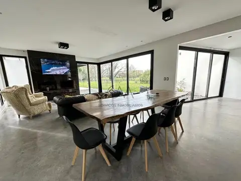 Casa en Venta en Arenas del Sur, USD 360.000