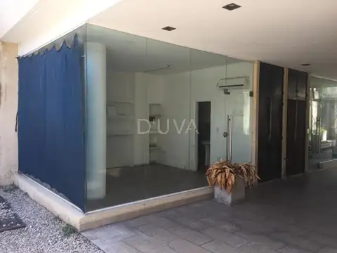 Local en alquiler en Calle 51 e/ 17 y 18