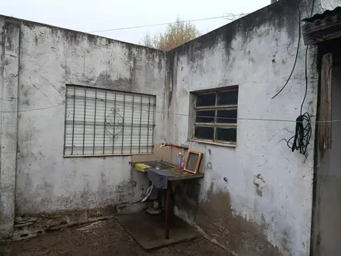 Casa en Alquiler con 1 cochera