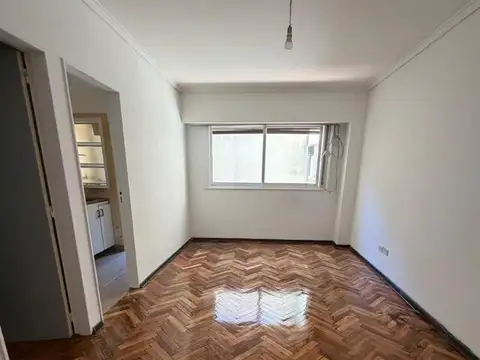 Departamento 1 ambiente con cocina y lavadero en Alquiler