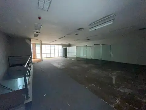 Local - Venta - Argentina, Capital Federal - Montiel 160