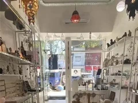 Local en Venta en Martinez, USD 300.000