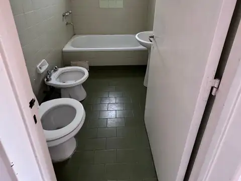 Departamento en Alquiler en Martín, $ 450.000