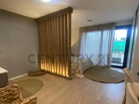 Esquiu 300, Piso 0