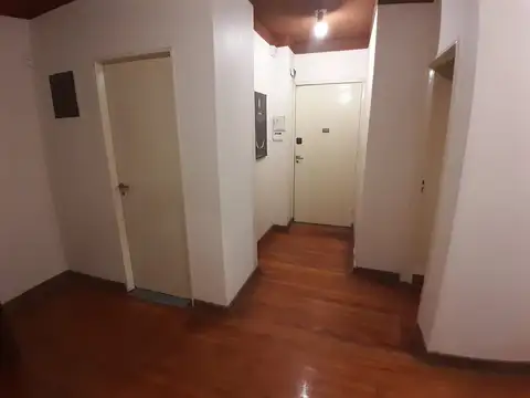 Depto Tipo Casa en Alquiler de 2 dormitorios