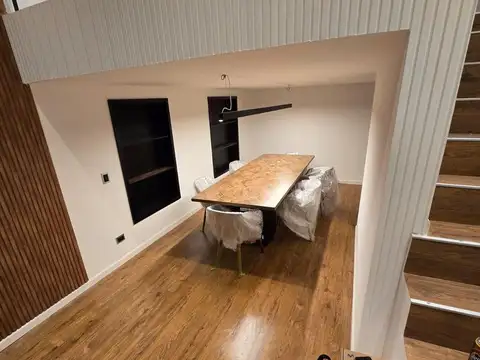 Local en Alquiler en Lomas de Zamora, $ 800.000