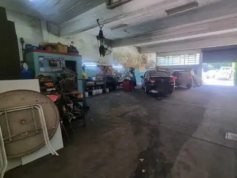 GALPON Y LOCAL SOBRE LOTE 9.05 X 45 METROS