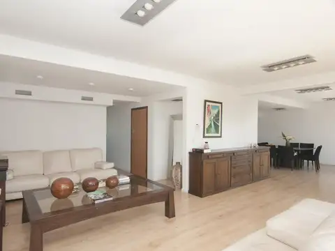 Departamento en Venta de 5 dormitorios