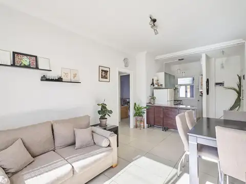 Avenida Juan Bautista Justo 7300