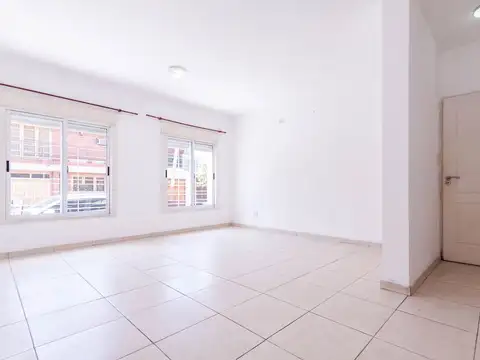Depto Tipo Casa en Venta de 1 dormitorio