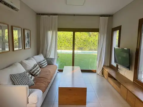 Casa en Alquiler al Sur