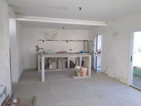 Ruta 11 e/ 646 y 647