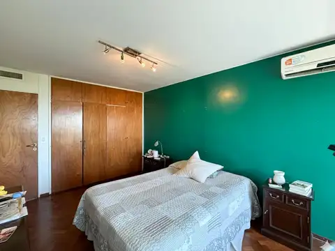 Av de La Libertad  al 100