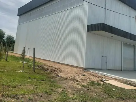 Galpon en Alquiler A Estrenar
