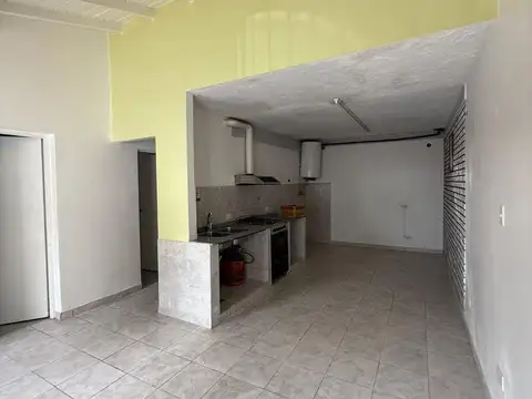 Depto Tipo Casa en Alquiler de 3 ambientes