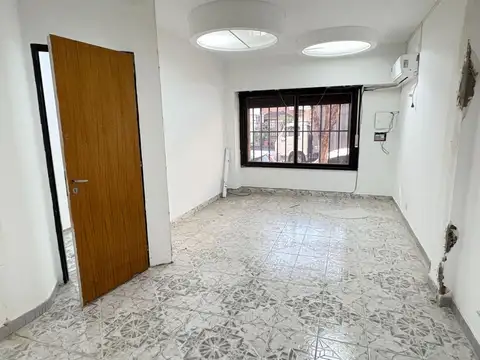 Oficina en Venta 33 años