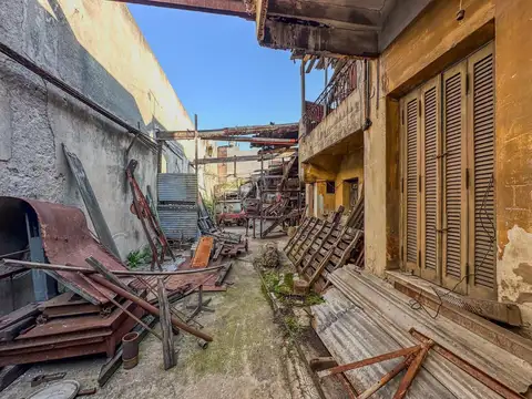 Terreno en Venta 8  mts Frente