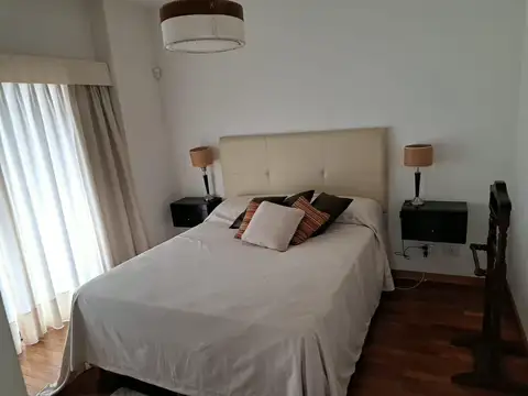Departamento en Venta con 2 cocheras