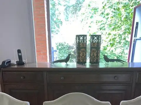 VENTA DE CASA  3 dormitorios toda PB