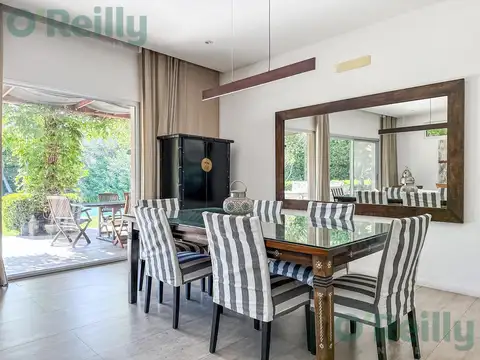 Casa en Venta al Este