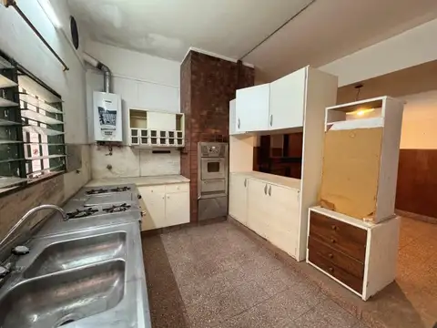Departamento en Venta en Alberdi, USD 65.000
