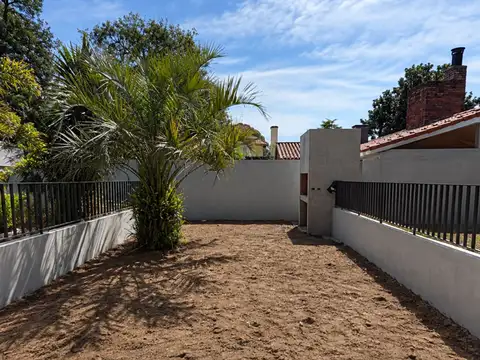 VENTA APTO CARRASCO NORTE 2 DORMITORIOS JARDÍN