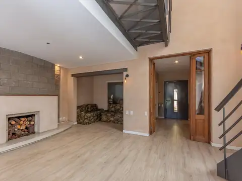Casa en Venta en Olivos Maipu/Uzal, USD 475.000