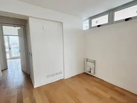 Departamento en venta piso de 3 ambientes con cochera, piscina, sum, centro Lomas de Zamora Oeste