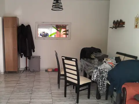 Depto Tipo Casa en Venta de 3 ambientes