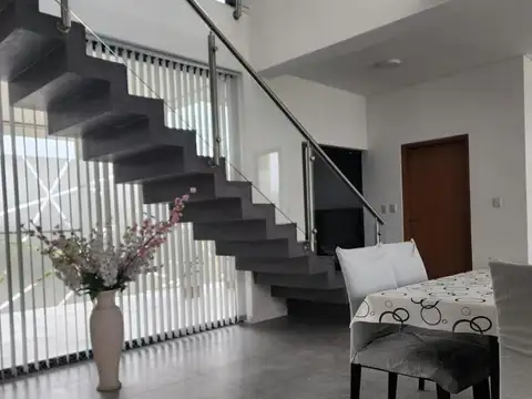 Terralagos, La Plaza