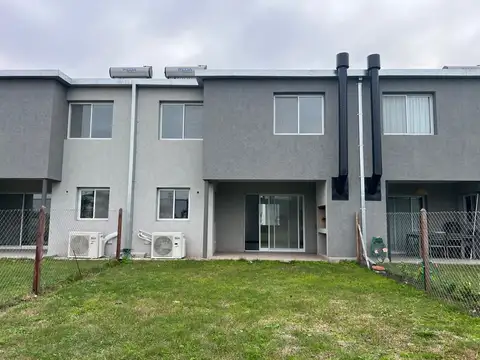 Casa en Venta 1 año