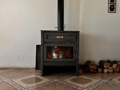 Casa con Importante parque entre Colón y San José