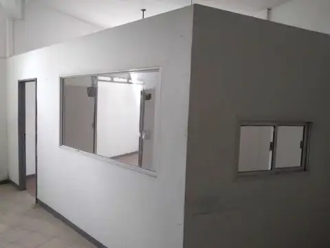 Galpón en Venta en Ituzaingó, entre Parral y Ruta Provincial 7 (Av Néstor Kirchner ex Rivadavia...