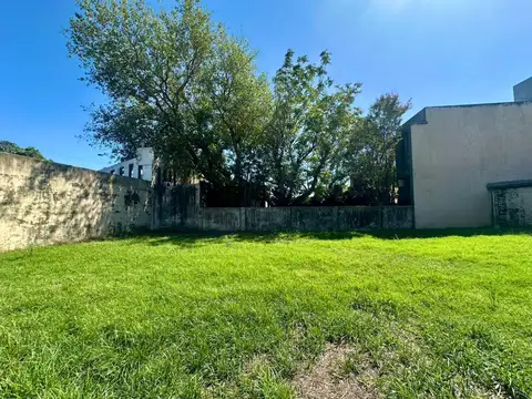 Terreno en Venta 8  mts Frente