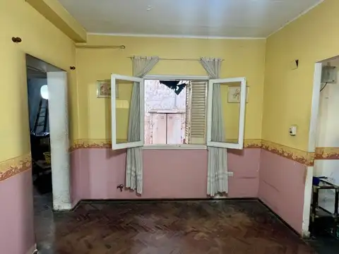 Casa en Venta en Azcuenaga, USD 68.000