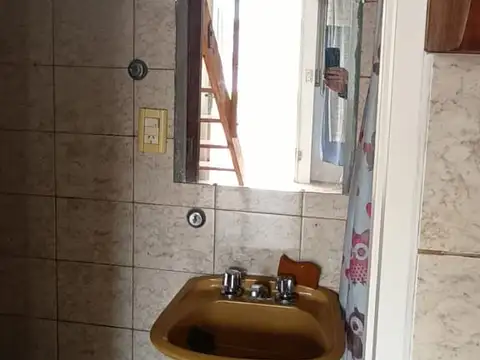 Depto Tipo Casa 2 ambientes con 1 baño