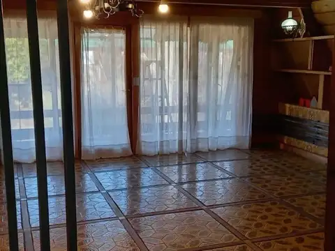 Casa en Alquiler de 3 dormitorios