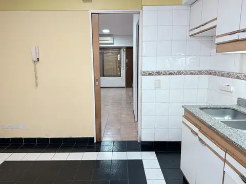Depto Tipo Casa en Alquiler con 1 cocheras
