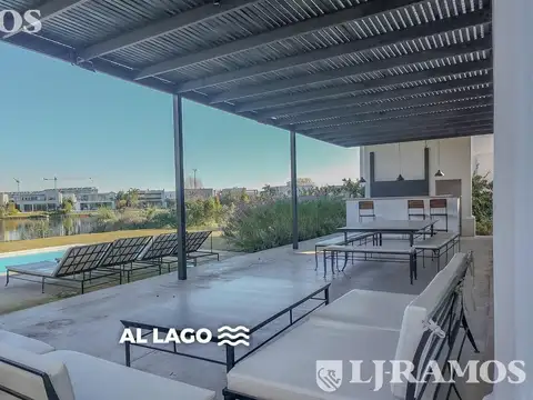 Casa a la laguna con 4 dormitorios en suite en Barbarita