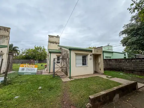 Casa con amplio terreno y gran potencial
