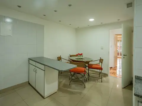 Departamento en Alquiler de 4 ambientes