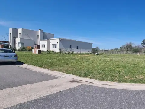 Terreno en Venta en San Sebastián, USD 8.999