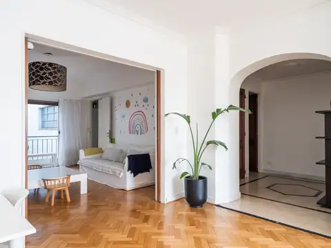 Departamento en Venta con 2 cocheras